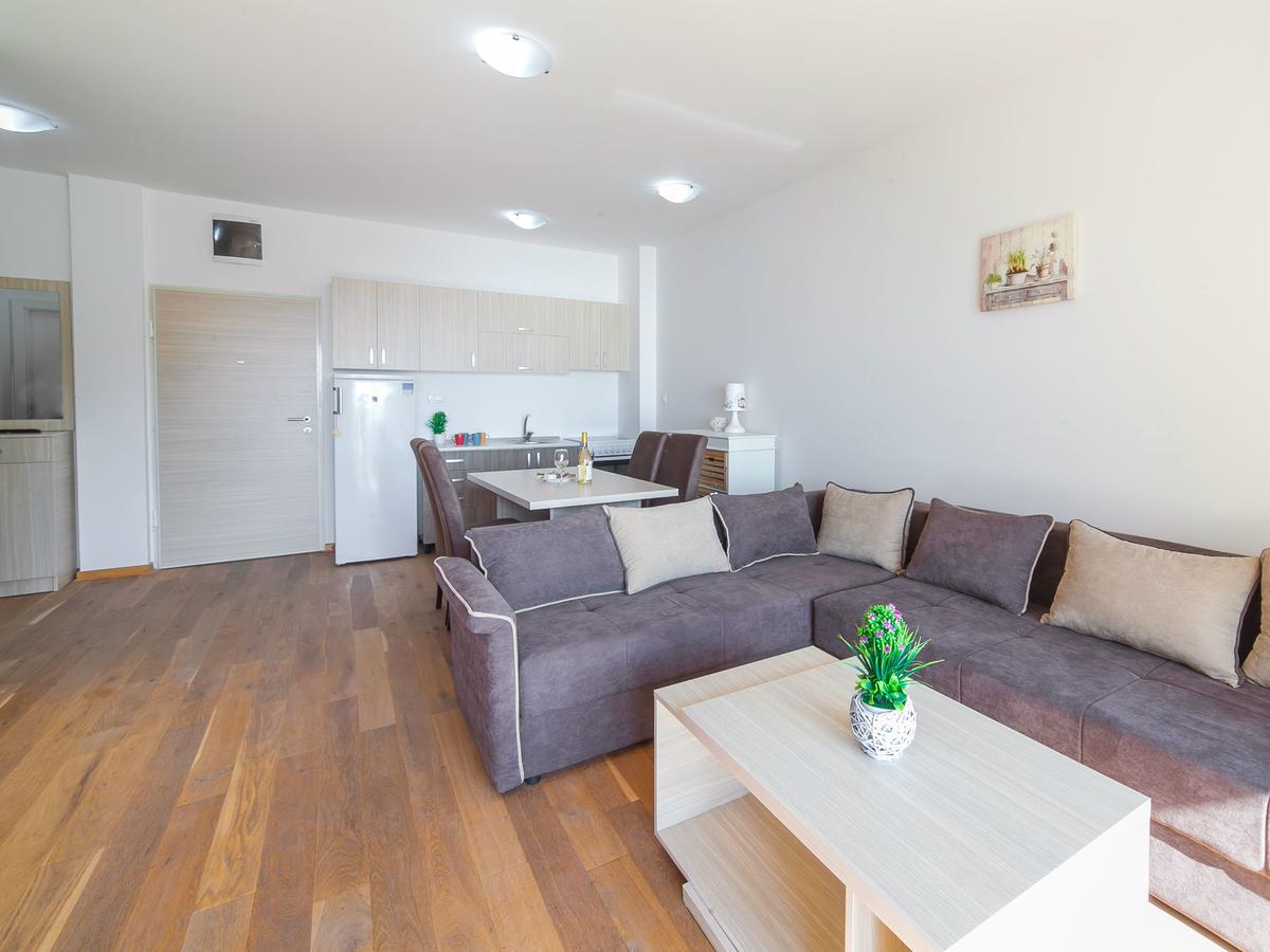 Apartments Bel&Rus Hestia Budva Eksteriør billede